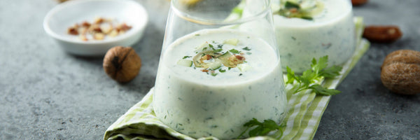 Gurkenkaltschale mit Hawaii Salz – sommerlich frisch & aromatisch