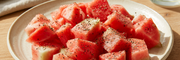 Wassermelone mit Stangenpfeffer & Schwarzem Hawaii-Salz
