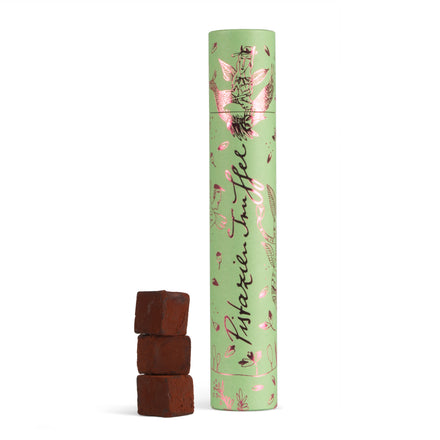 Handgemachte Pistaziennougat-Trüffel mit Haselnussnougat und Kakaopulver – online kaufen bei Pfeffersack & Soehne.